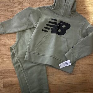New Balance Kids Green Joggers Set